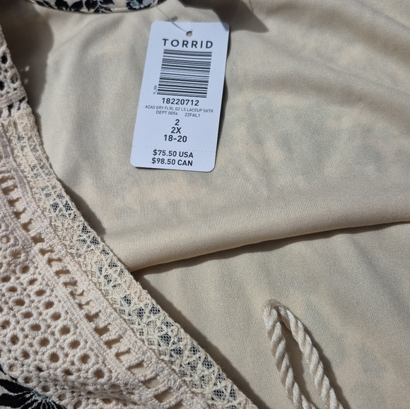 Torrid Mini Gauze Lace-up Skater Dress - Size 2 NWT - Picture 6 of 7